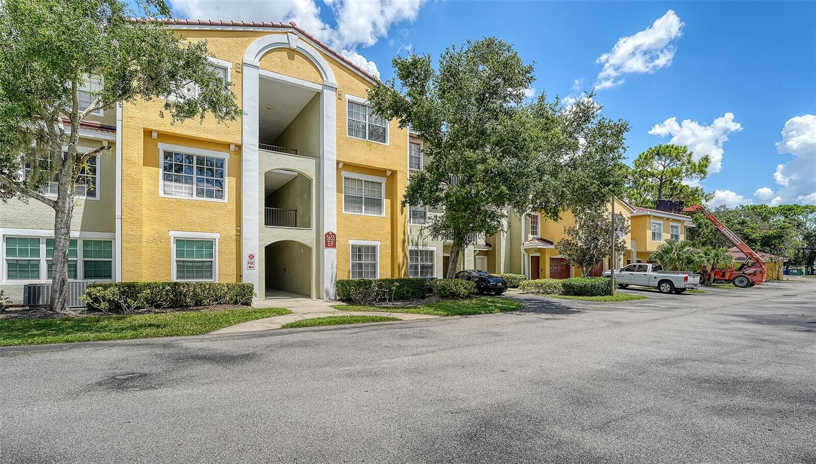 Property Photo: 5655 Bentgrass Drive 9-114 FL 34235