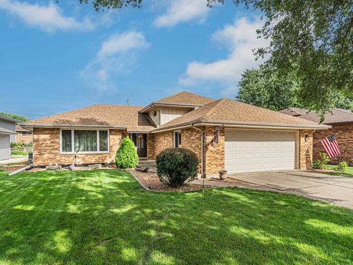 14819 Anne Court  Oak Forest IL 60452 photo