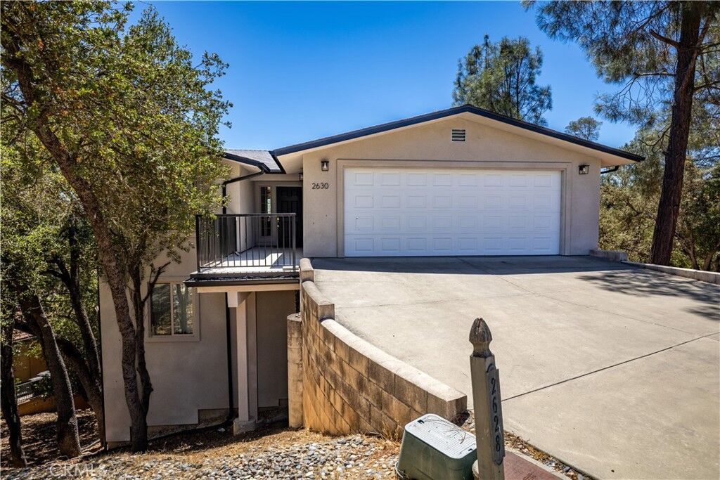 Property Photo:  2630 Captains Walk  CA 93426 