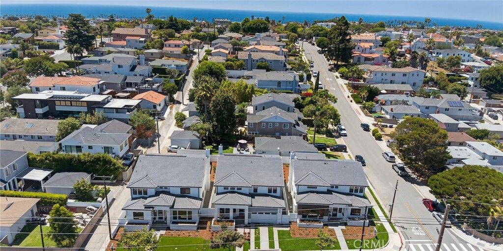 Property Photo:  1011 S Prospect Avenue  CA 90277 