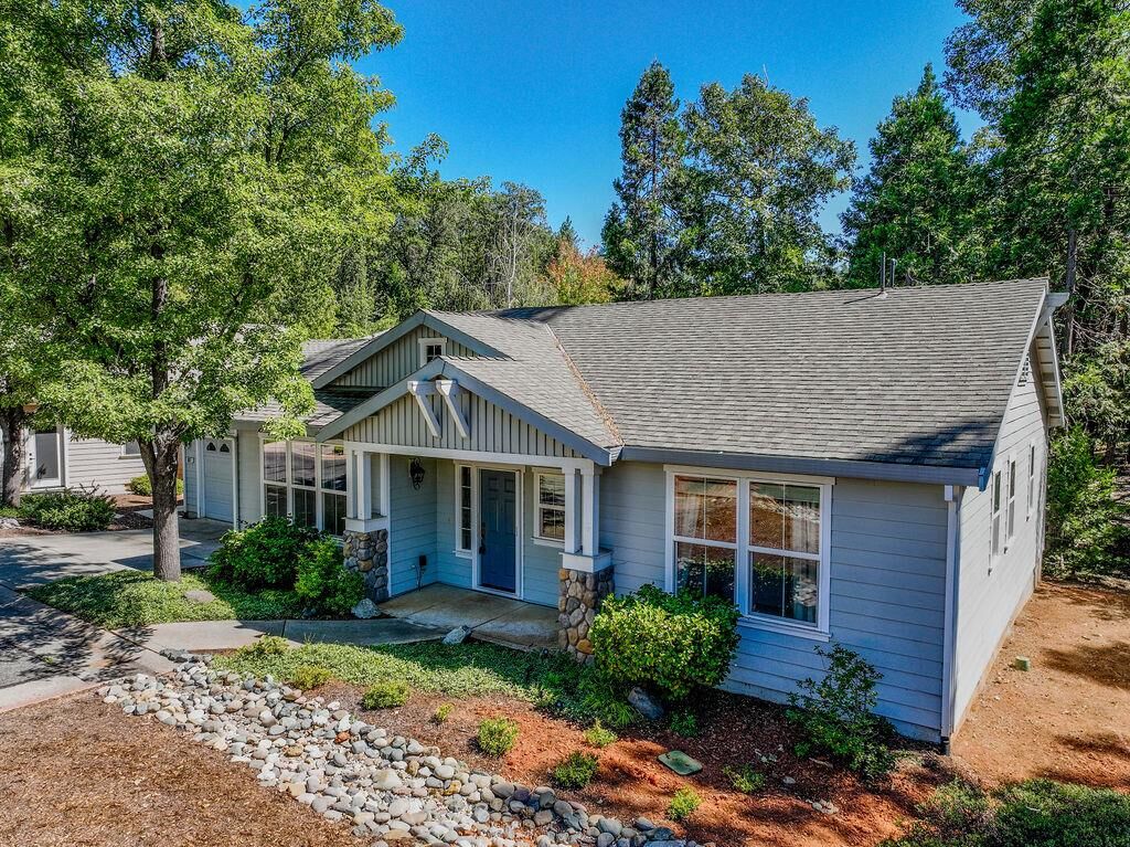 Property Photo: 107 Pintail Place CA 95945