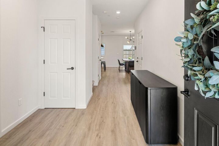 Property Photo:  7096 Star Trail Way  CA 95747 