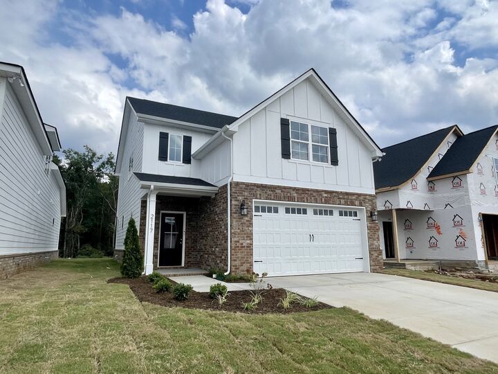 Property Photo: 2223 Barringer Ln TN 37128