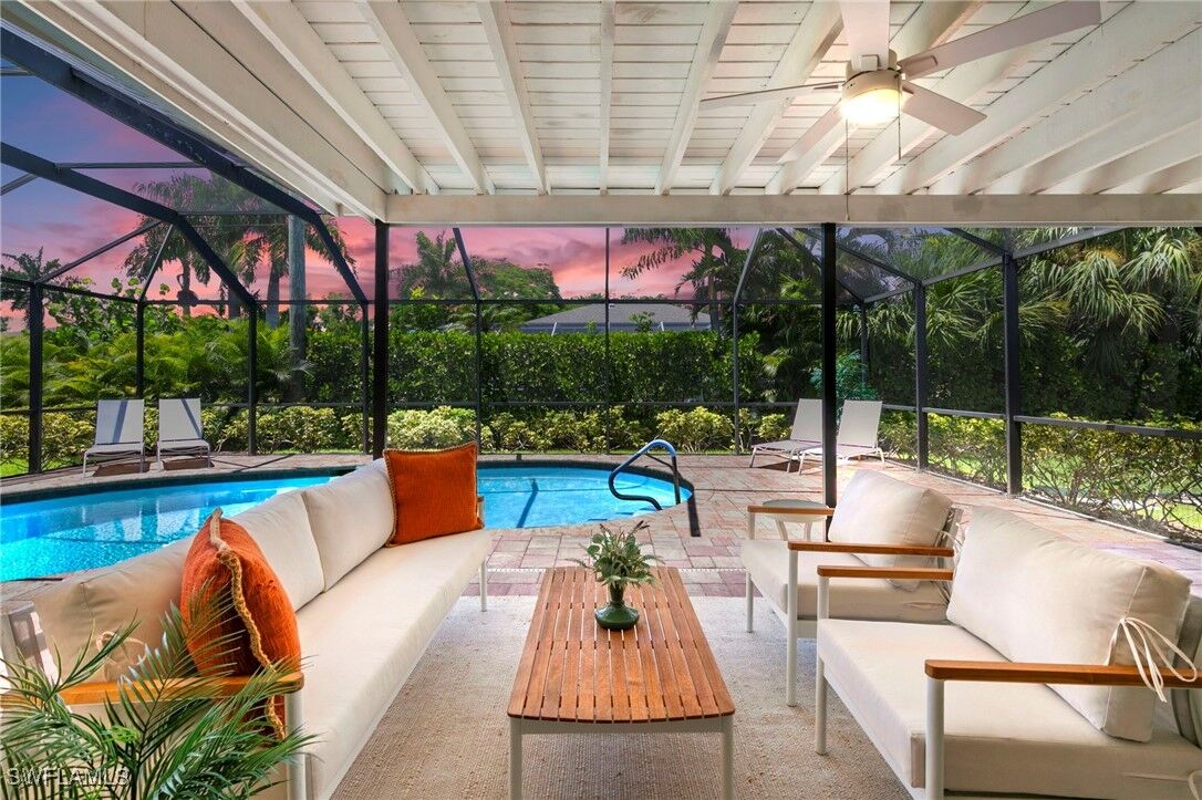Property Photo:  159 Coral Vine Drive  FL 34110 
