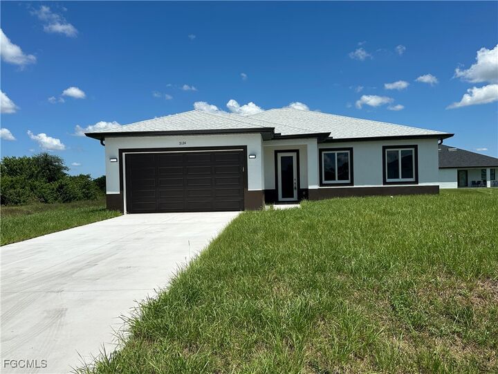 3124 35th Street SW  Lehigh Acres FL 33976 photo