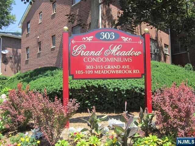 Property Photo:  303 Grand Avenue 8  NJ 07631 