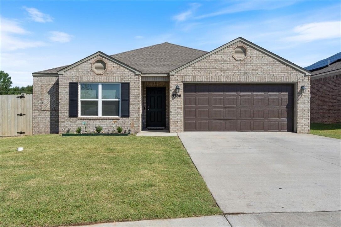 Property Photo: 5366 Sugarloaf Avenue AR 72764