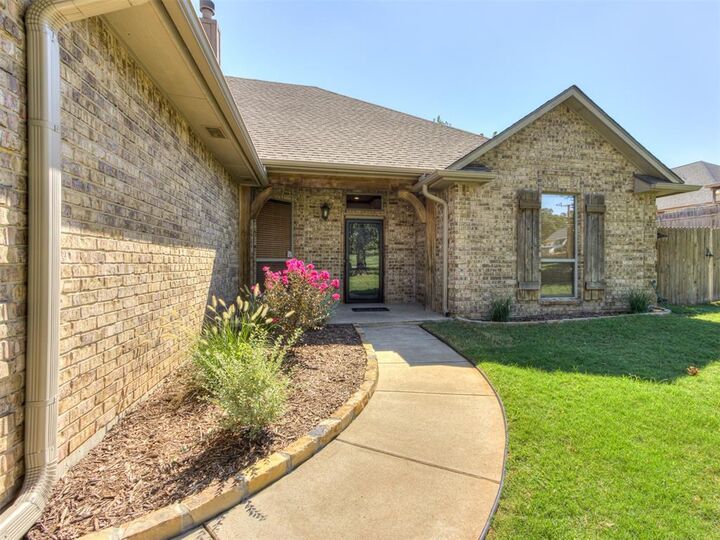 Photo de la propriété: 1010 S Caldwell Drive OK 73130