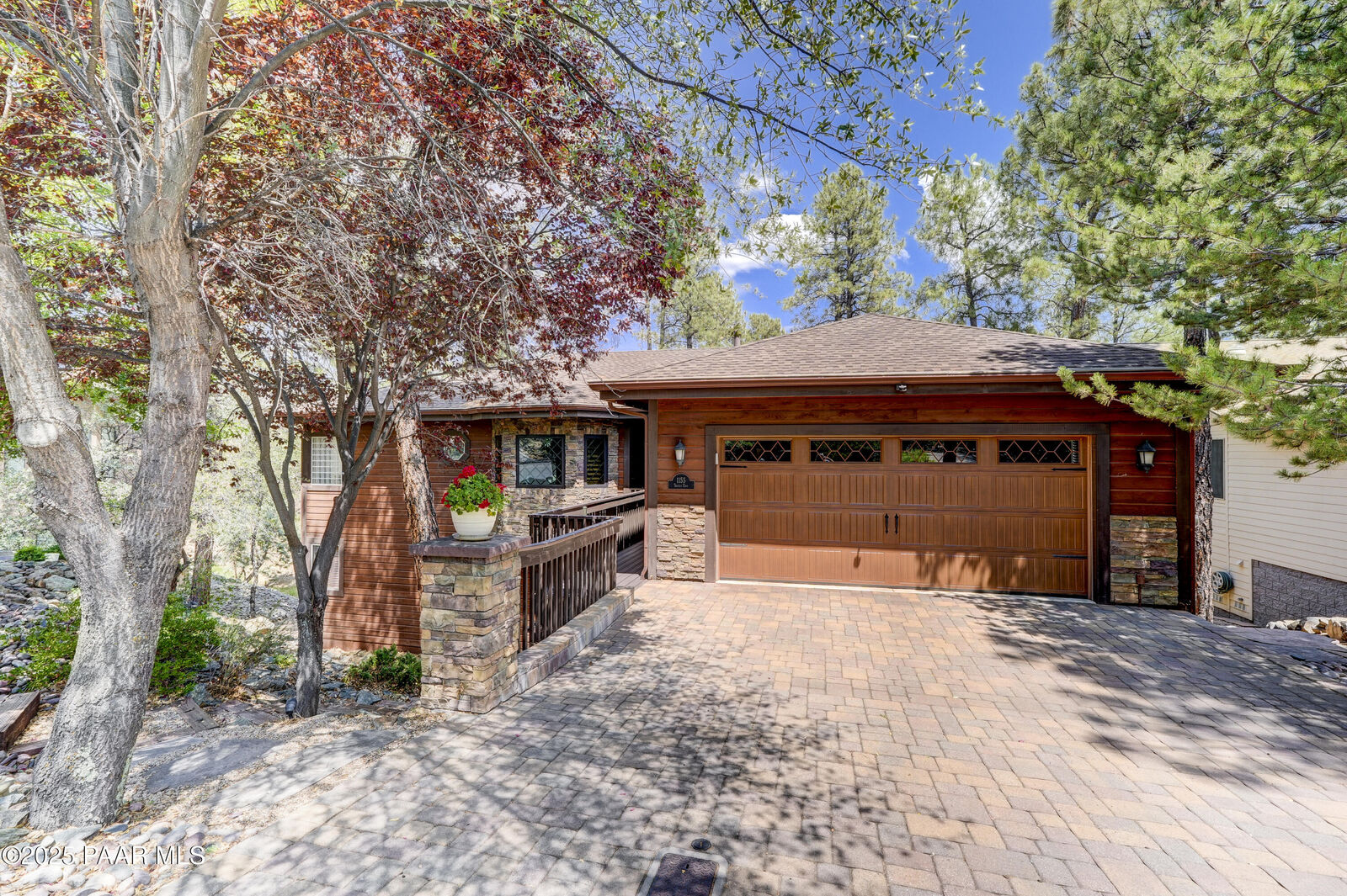 Property Photo: 1155 Trails End AZ 86303
