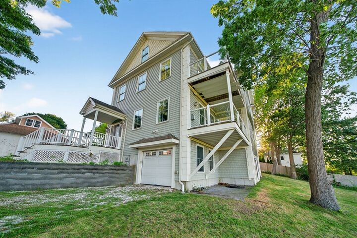 12 Quentin St  Quincy MA 02169 photo