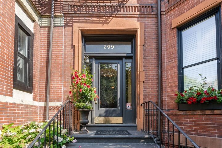 299 Marlborough Street 1  Boston MA 02116 photo