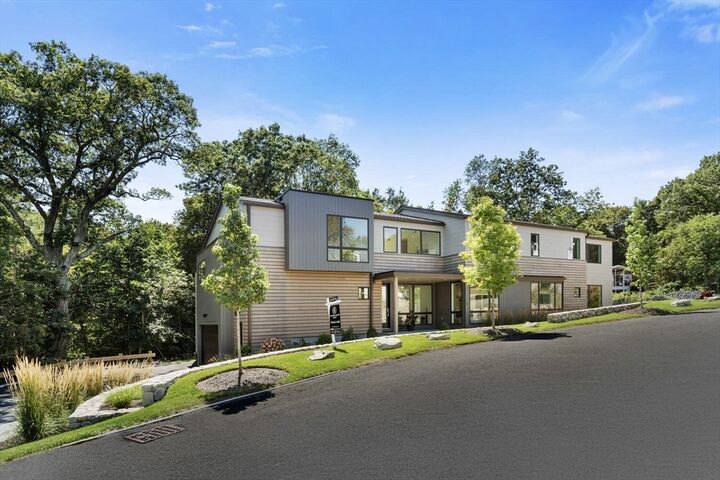 Property Photo:  6 Linc Cole Lane  MA 02421 