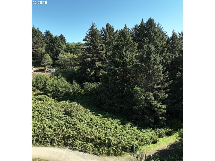 Property Photo: Scherzinger Rd OR 97141