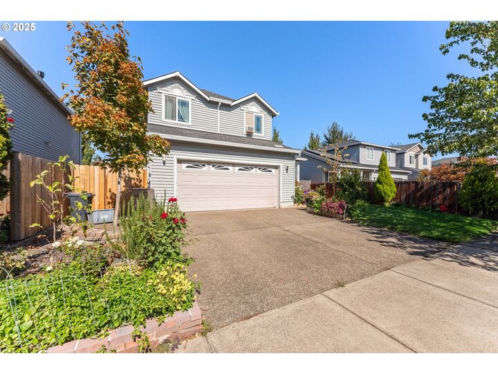Property Photo: 4417 Mackinaw Ave SE OR 97322