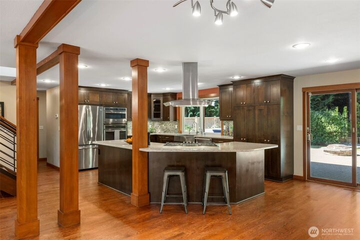 Property Photo: 4619 136th Place SW WA 98026