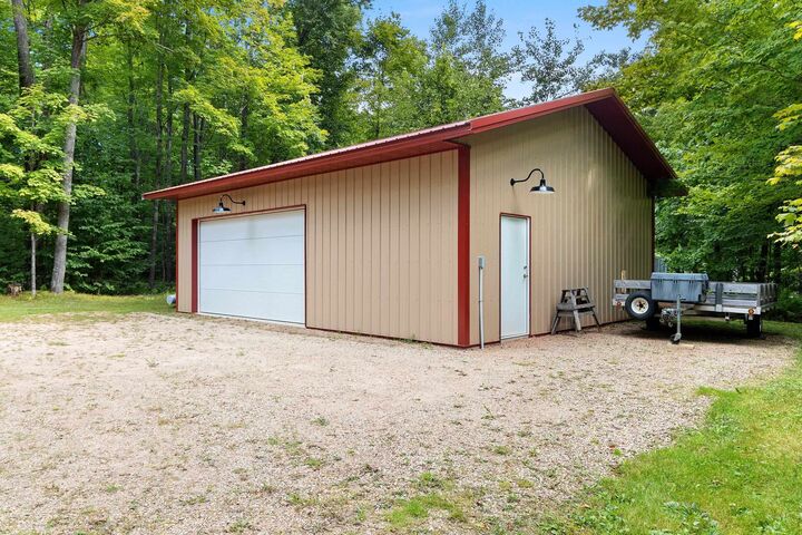 Property Photo: 17551 E Eagle Lane WI 54175