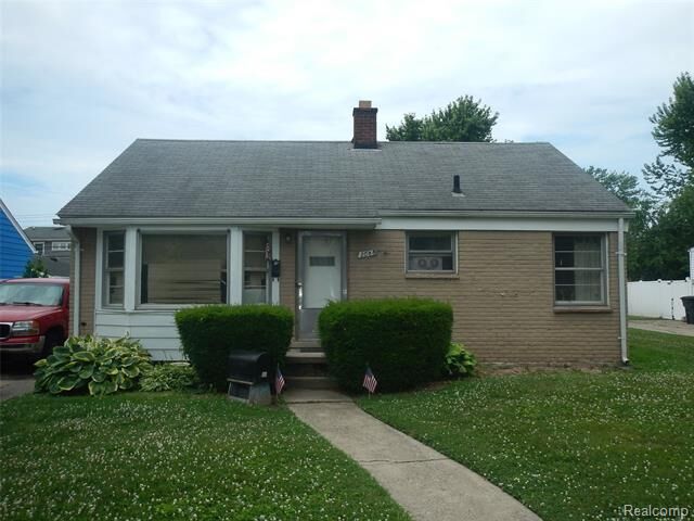 2085 Gardner Avenue  Berkley MI 48072 photo