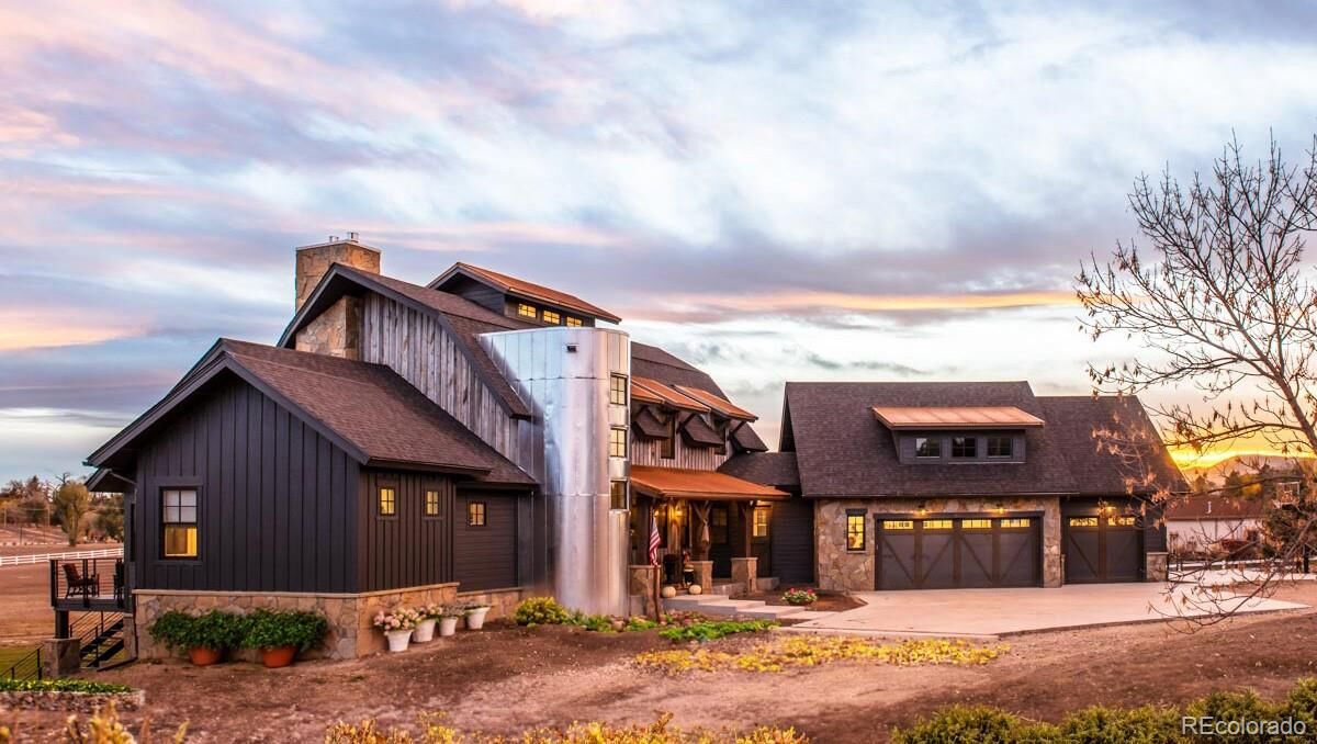 Property Photo:  3 Highway 285  CO 81236 