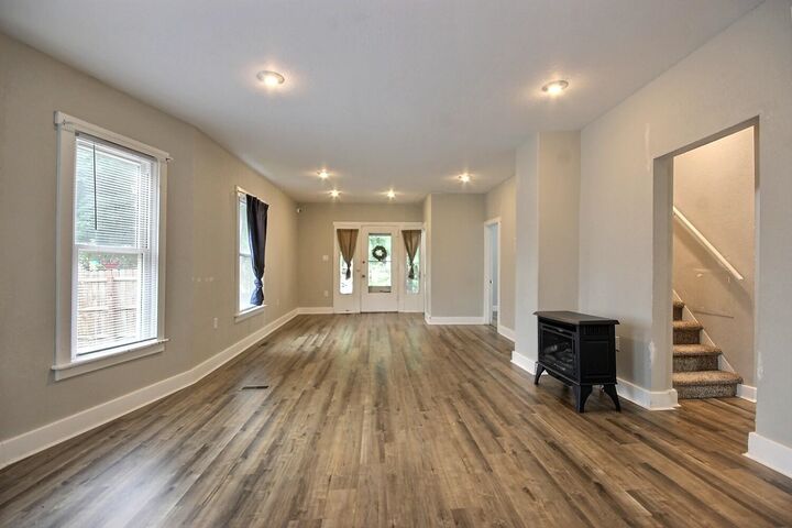 Property Photo: 204 N Martinson KS 67203