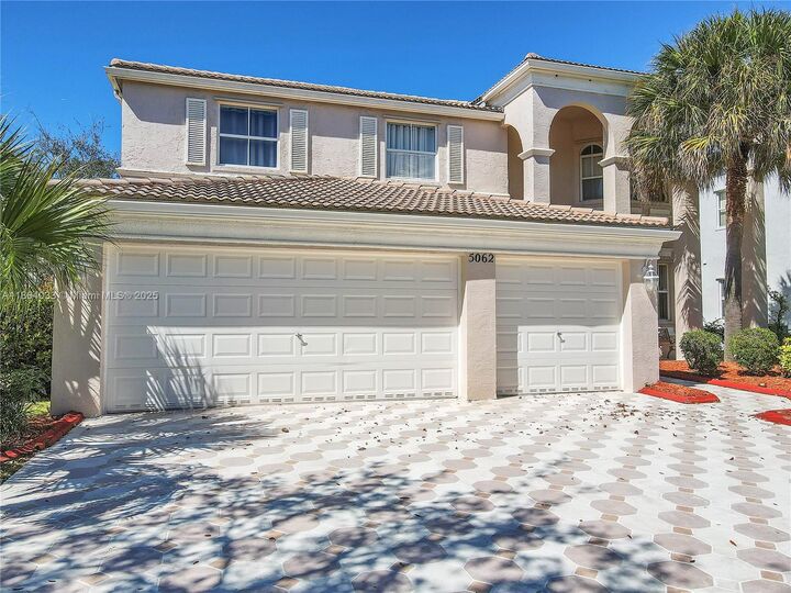 Property Photo: 5062 SW 167th Ave FL 33027