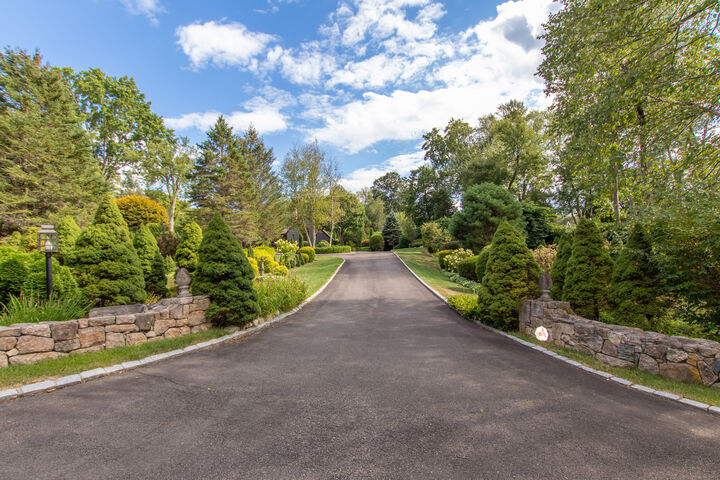 Property Photo:  213 Marvin Ridge Road  CT 06840 