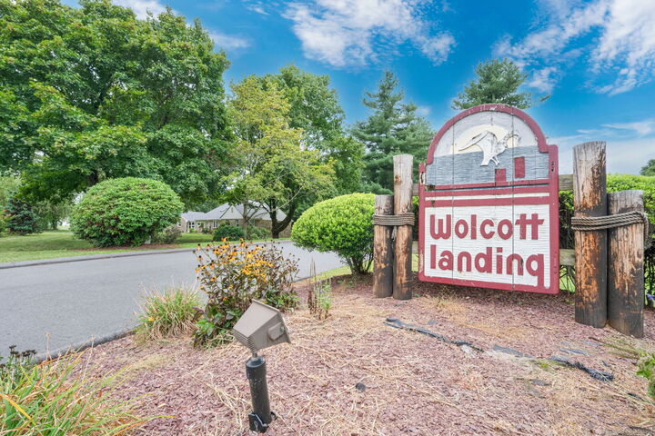 Property Photo: 1 Riverview Drive F CT 06088
