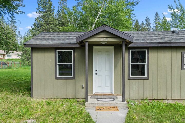610 N 1st St  Springdale WA 99173 photo