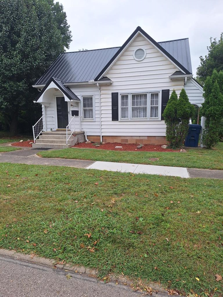 Property Photo: 509 Pennsylvania Ave. OH 45692