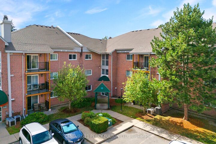 Property Photo:  3085 Kingsway Drive 56  ON N2C 2P2