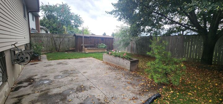 Photo de la propriété: 1038 Sherbourne Road ON N6G 4C8