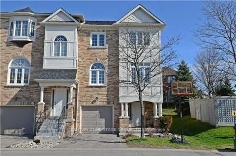 Photo de la propriété:  255 Shaftsbury Avenue 56  ON L4C 0L9 