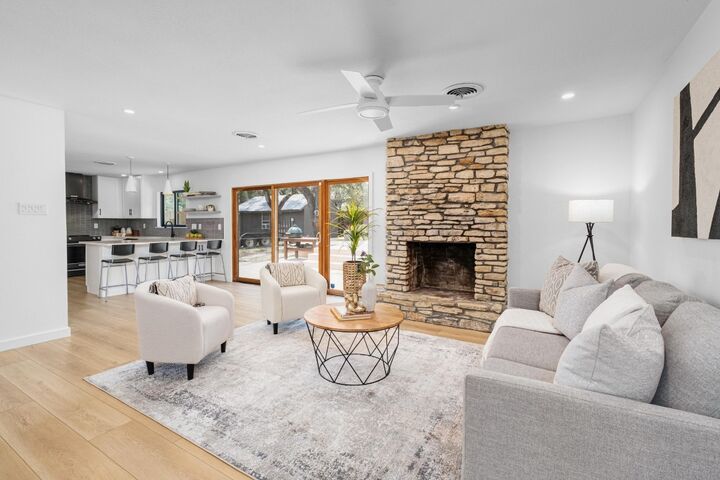Property Photo: 8655 Thunderbird Road TX 78736