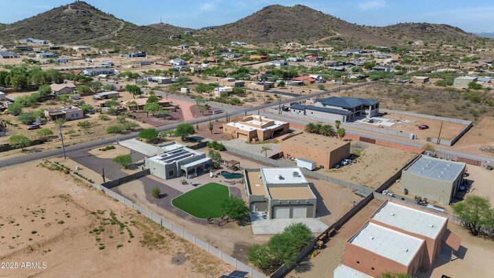 Property Photo: 3030 W Irvine Road AZ 85086