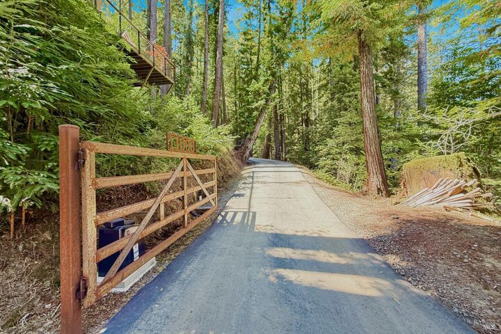 Property Photo: 11000 E Austin Creek Road CA 95421