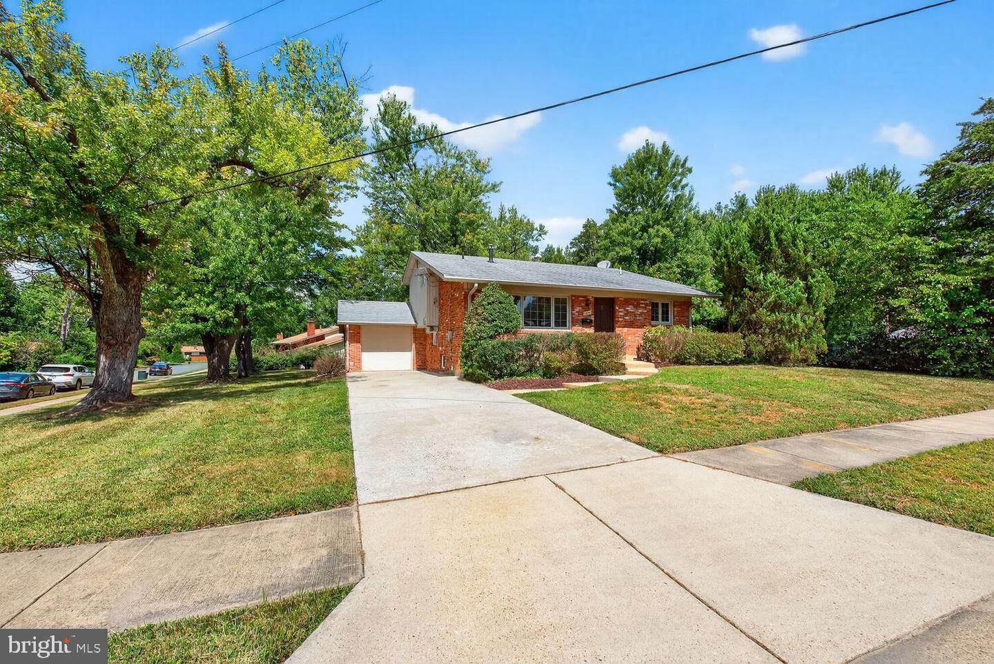 Property Photo:  10421 Darby Street  VA 22030 