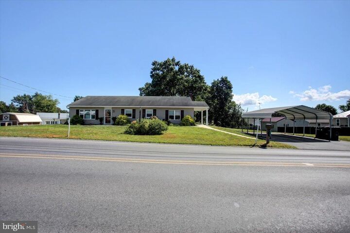 238 Sollenberger Rd  Chambersburg PA 17201 photo