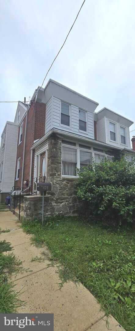 428 Hellerman Street  Philadelphia PA 19111 photo
