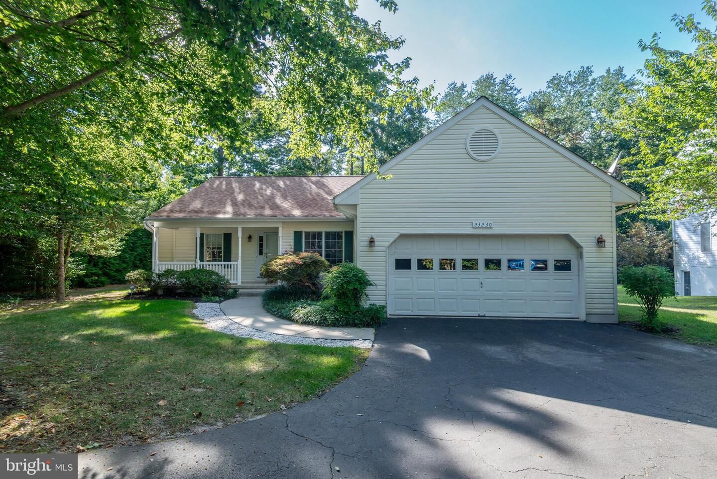 Property Photo:  23230 Willow Creek Way  MD 20619 
