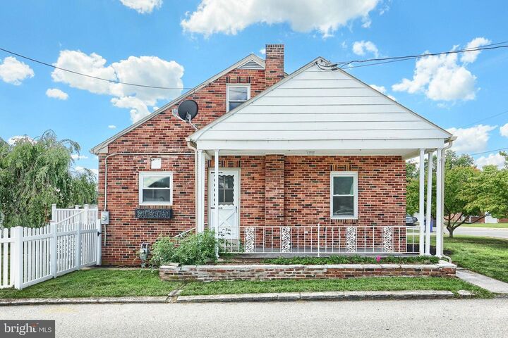 Property Photo: 8 Mayfield Street PA 17315