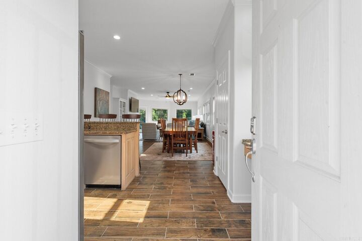 Property Photo: 640 Arkridge Road, Unit K-2 AR 71913
