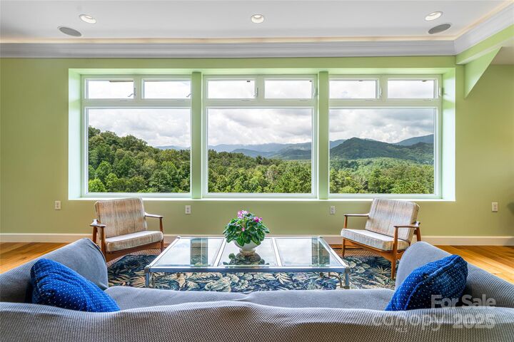 Property Photo: 315 Earlys Mountain Road NC 28748