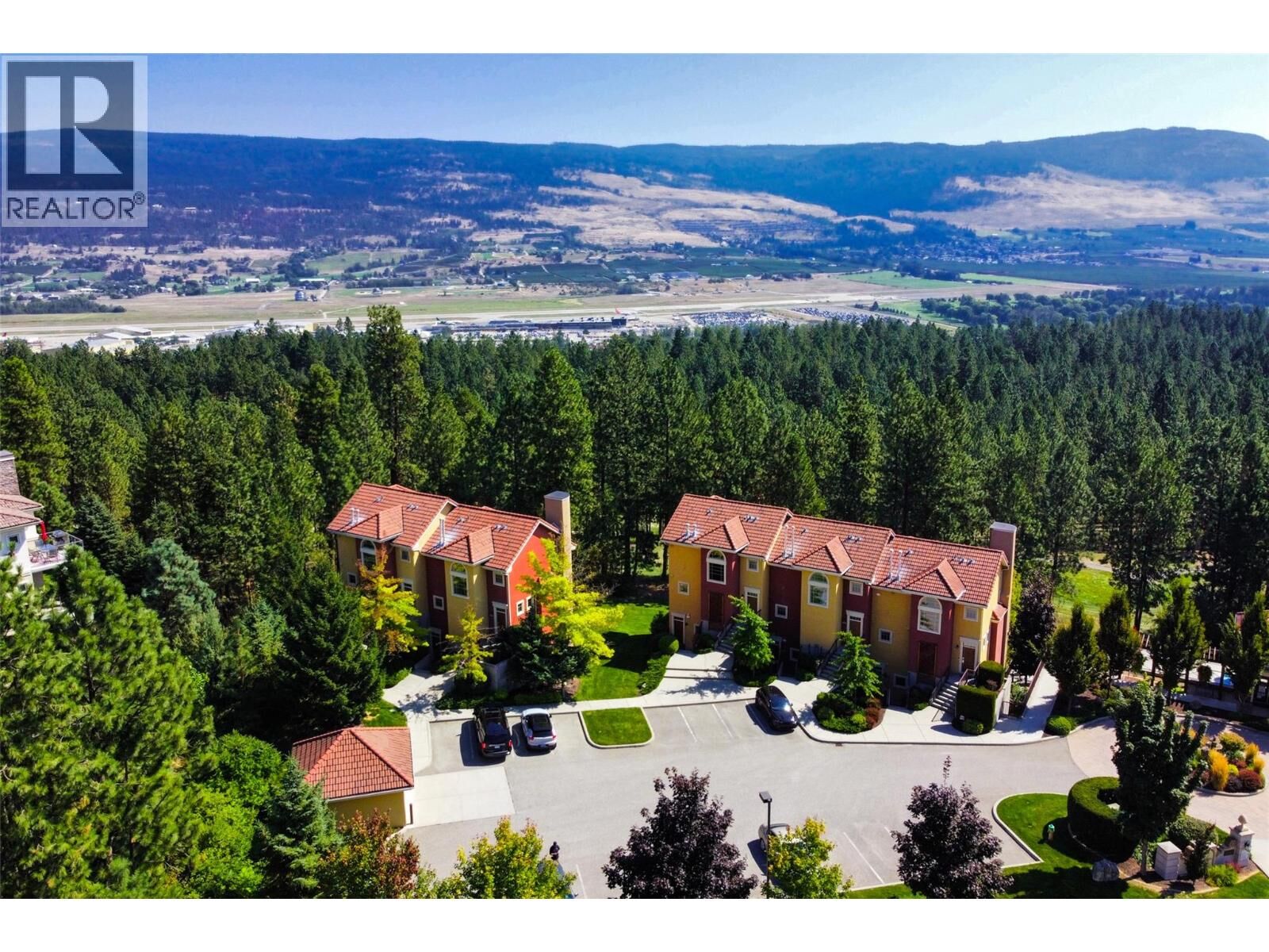 Photo de la propriété:  1795 Country Club Drive 105  BC V1V 2V9 