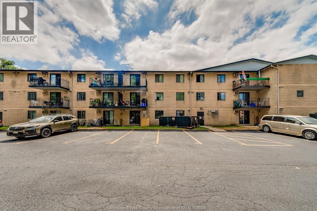 Photo de la propriété: 3355 Sandwich Street 207 ON N9C 1B2