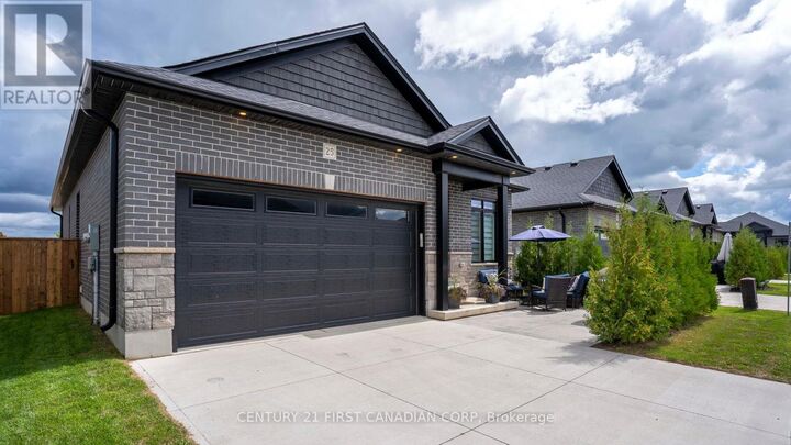 Photo de la propriété: 383 Daventry Way 25 ON N0L 1R0