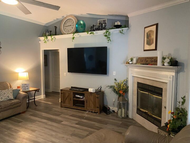 Property Photo: 421 Swift Fox FL 32536