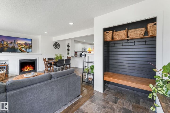 Property Photo: 28 Hope Common AB T7X 0X3