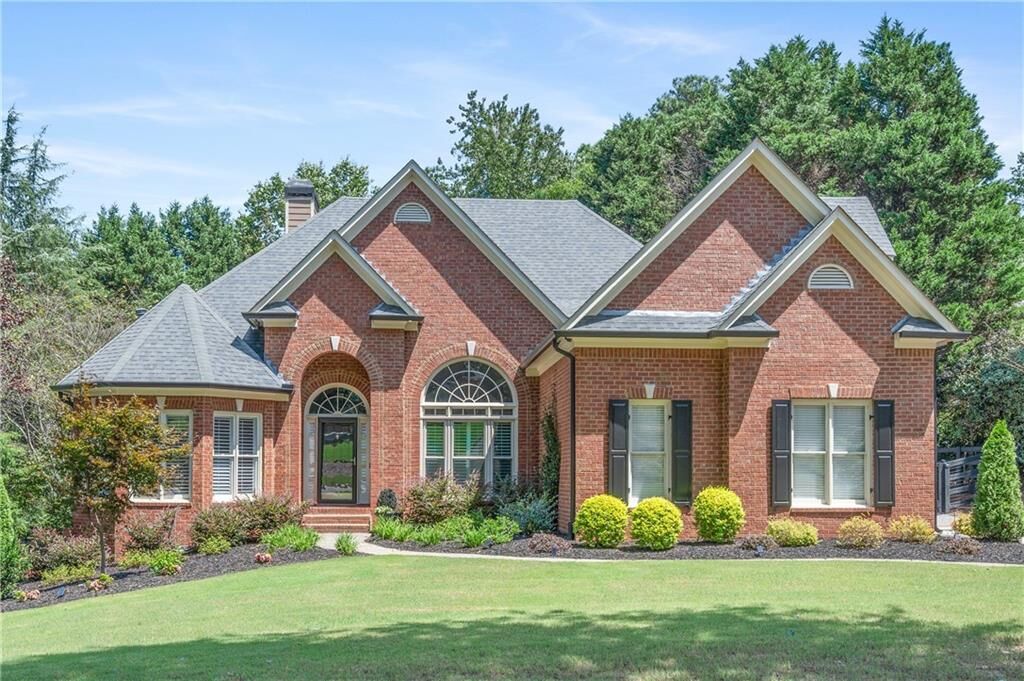 Property Photo: 3935 Oakhaven Court GA 30004