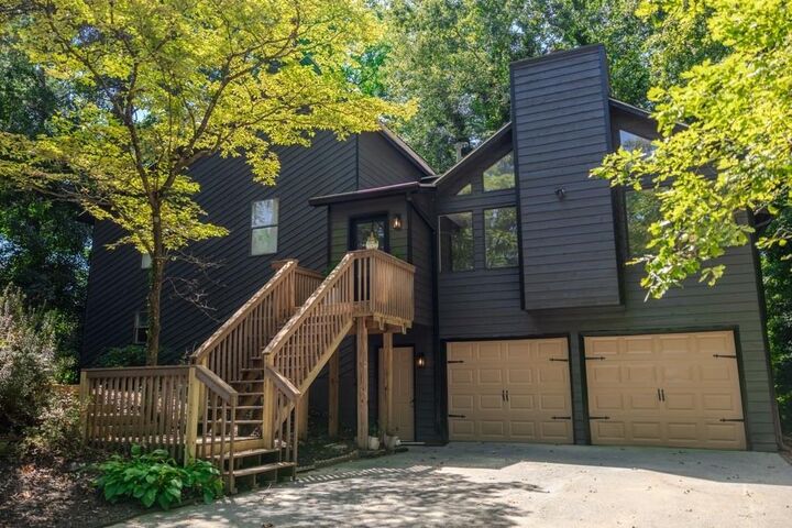 Property Photo: 123 Williamsburg Lane GA 30189