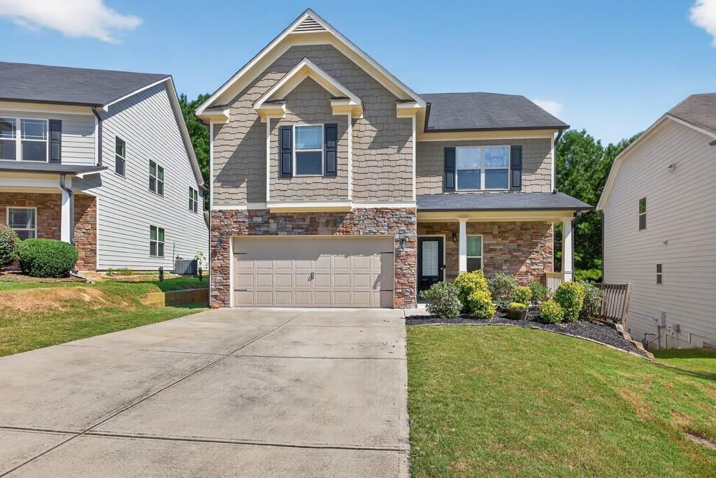 Property Photo: 484 Crestmont Lane GA 30114