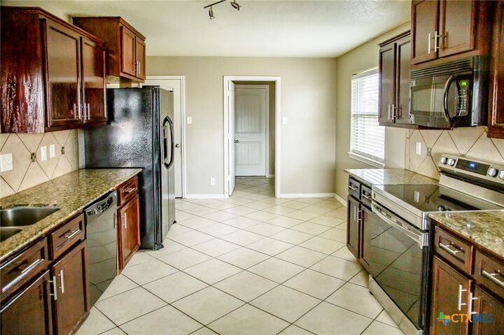 Property Photo: 2908 Tarrant County Drive TX 76549